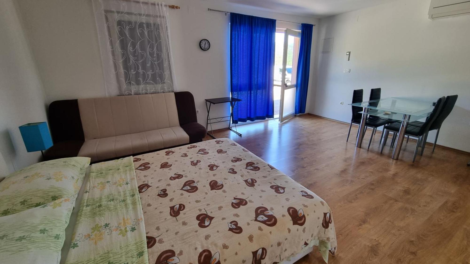 Apartmani Barbara Brseč Exterior foto