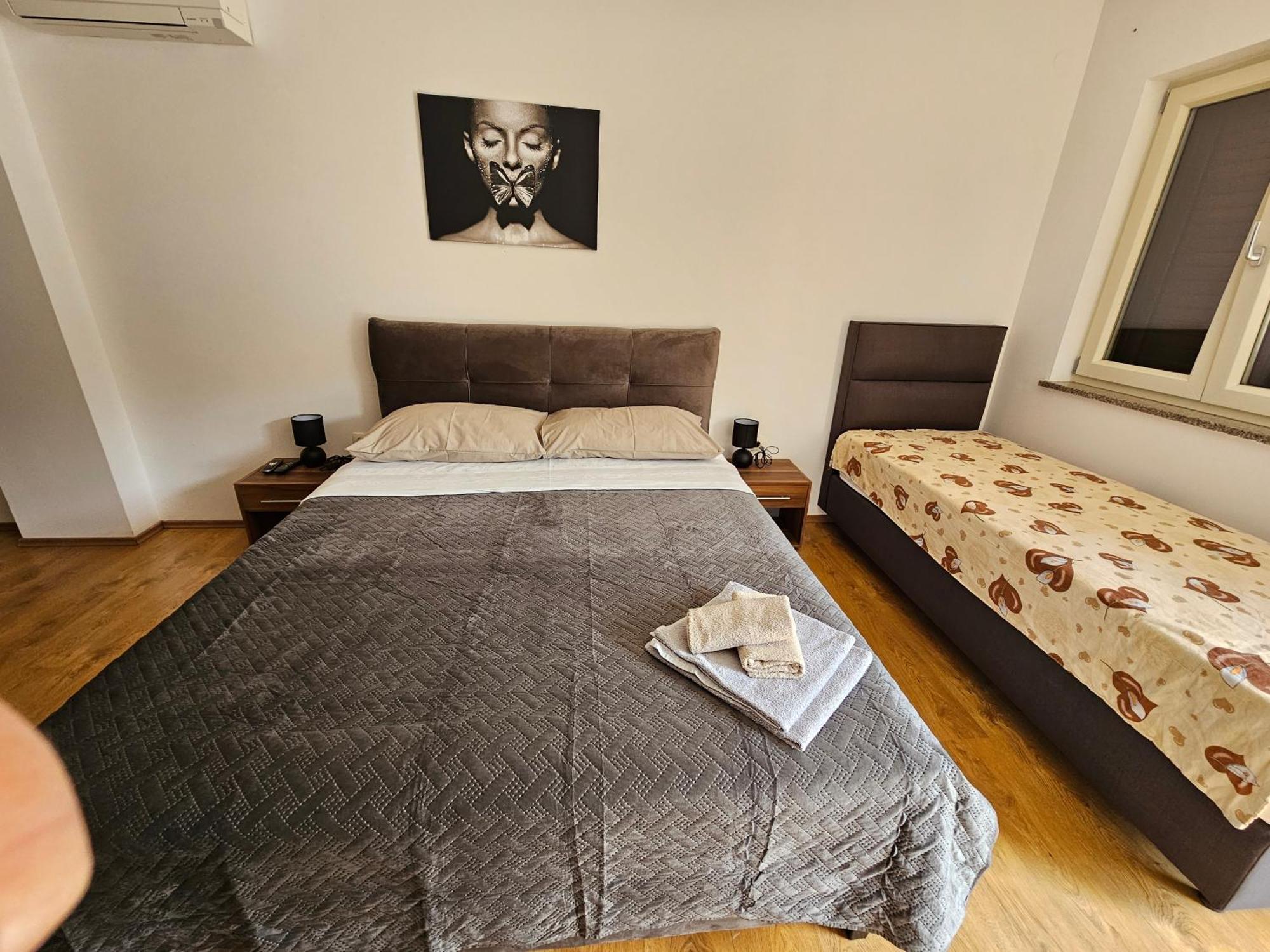 Apartmani Barbara Brseč Exterior foto